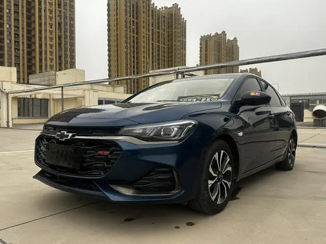 Chevrolet Cruze RS 330T Automatic Fun Version