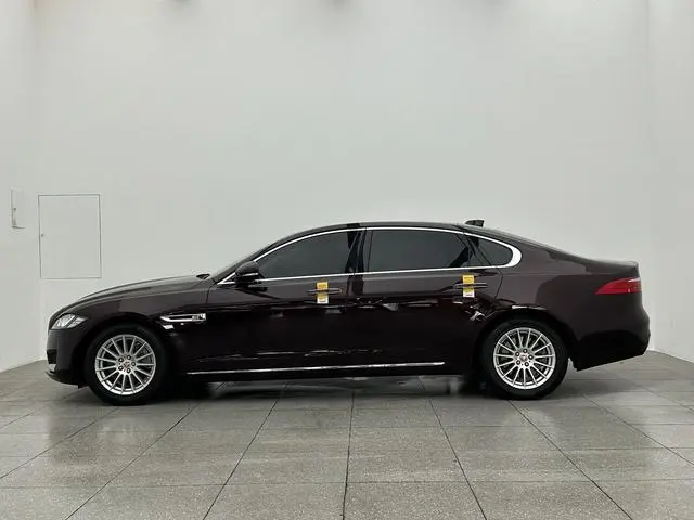 Jaguar Jaguar XFL XFL 2.0T 200PS Deluxe Edition