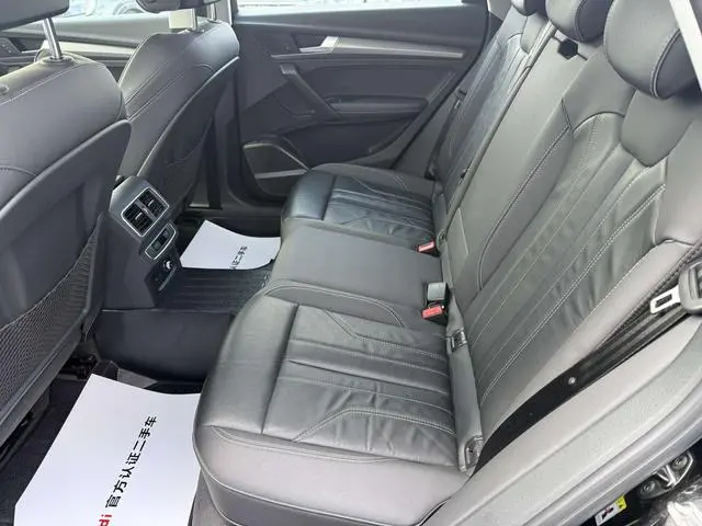 Audi Audi Q5L 45T luxury dynamic type