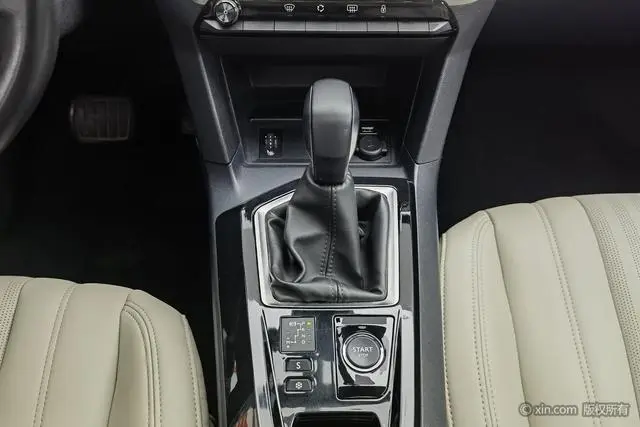Peugeot Peugeot 408 1.6T Dream by Dream Edition