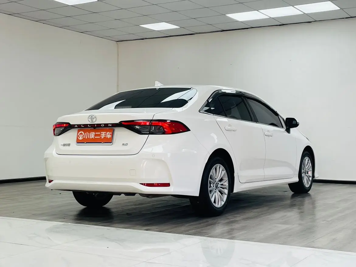 TOYOTA Asian lion 2.0L CVT Pioneer Edition