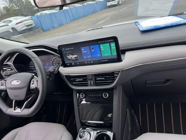 Ford Ruiji EcoBoost 245 two-wheel drive Yaoxiang model