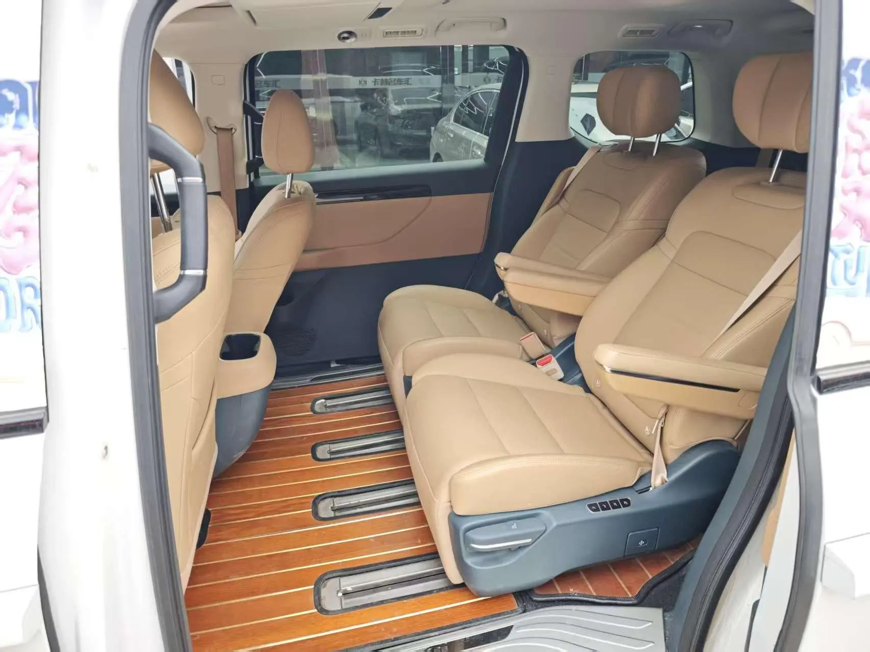 GAC Trumpchi E8 PHEV 2.0ATK 150km MAX+