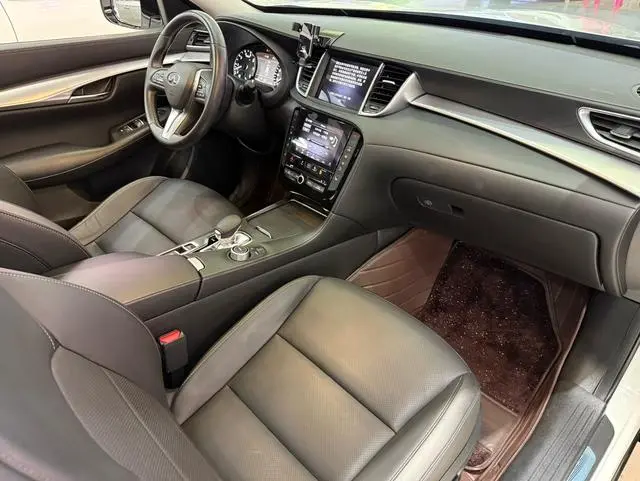 Infiniti Infiniti QX50 Facelift 2.0T four-wheel drive elite edition