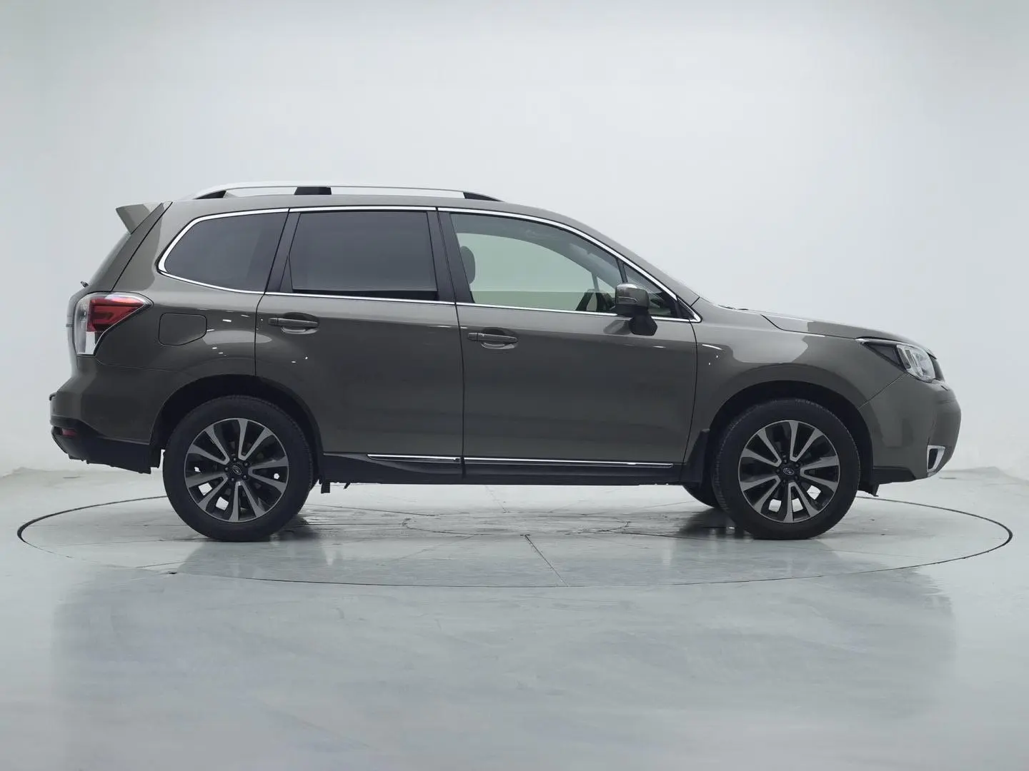 Subaru FORESTER Forester 2.5i Premium Navigation Version