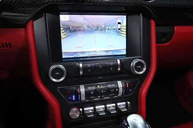 Ford Mustang 2.3T EcoBoost