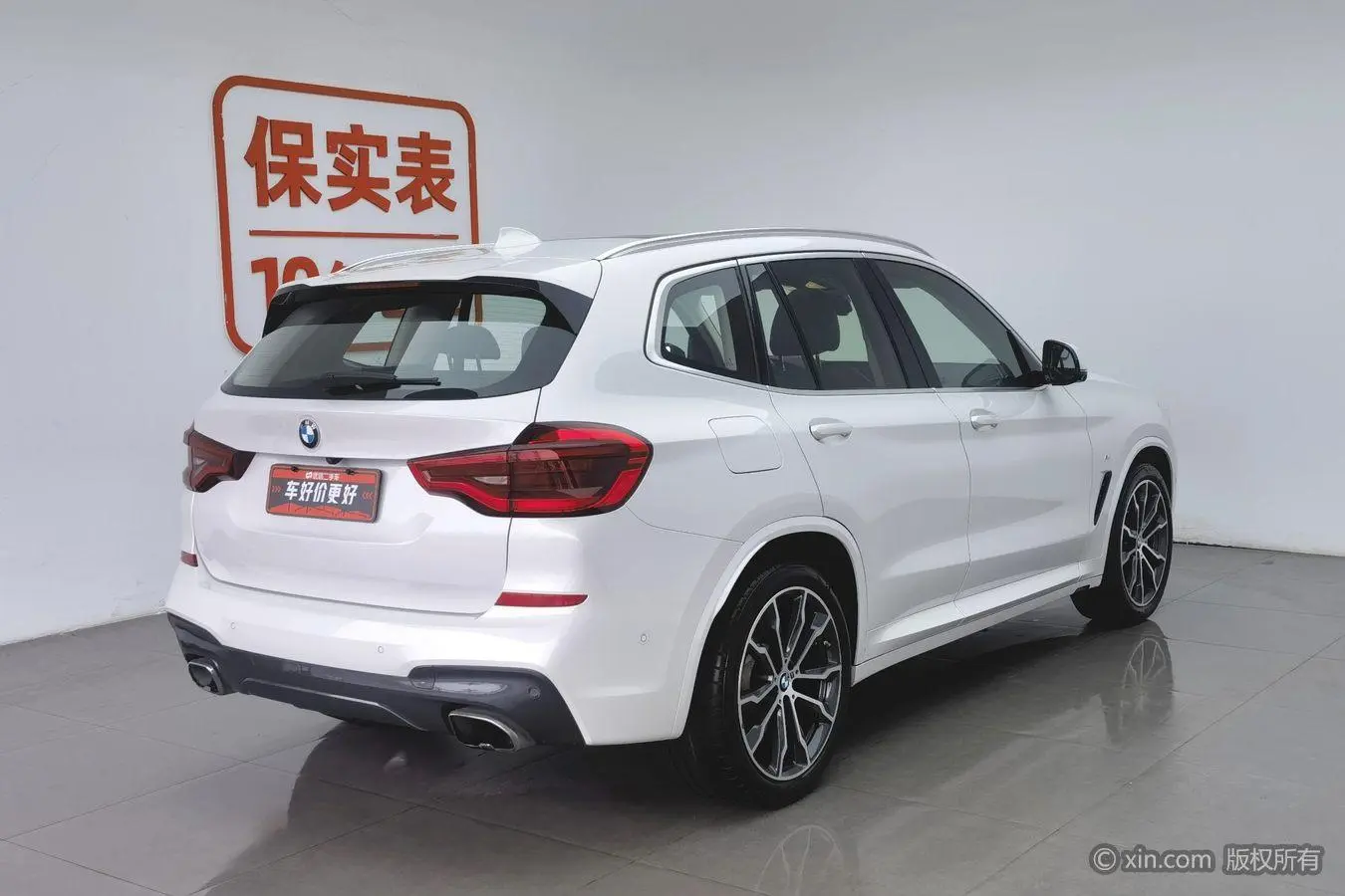 BMW BMW X3 xDrive30i leading M sports suit