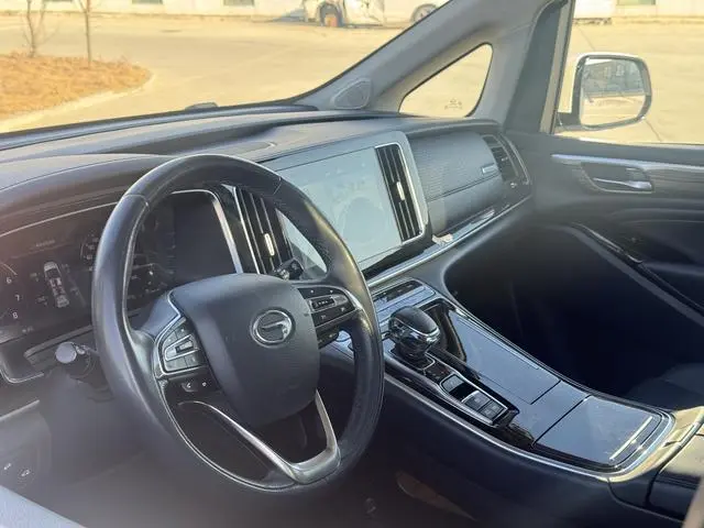 GAC Trumpchi M8 Lingxiu Series 390T Extreme Edition
