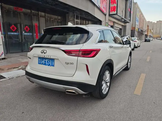 Infiniti Infiniti QX50 2.0T two-wheel drive fashion version