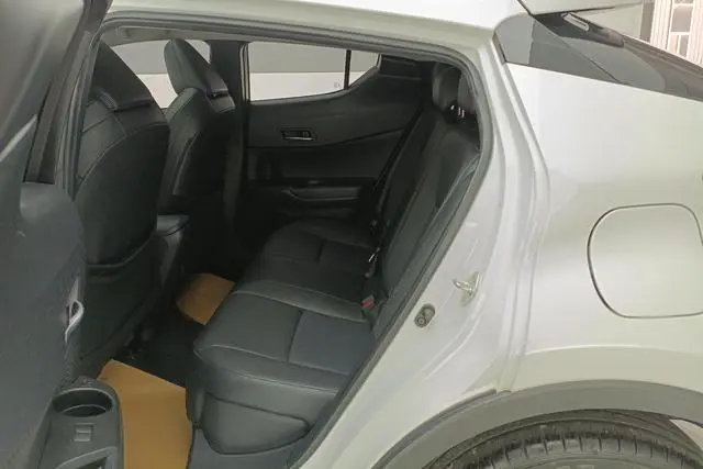 TOYOTA Toyota C-HR 2.0L Deluxe Edition