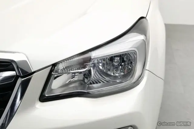 Subaru FORESTER Forester 2.0i Fashion Navigation Version