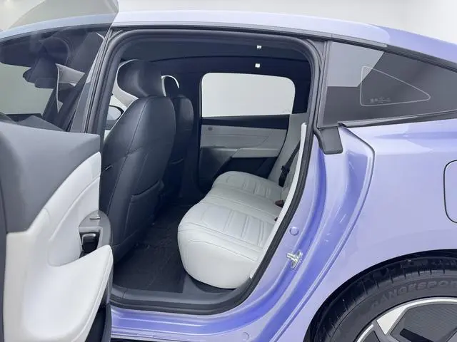 Dongfeng eπ eπ007 Pure electric 620Pro version