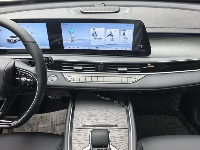 Chery Fulwin Tiggo 8 PRO 290T two-wheel drive deluxe edition