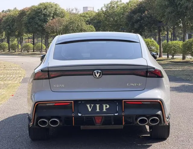 Changan Changan UNI-V 1.5T Sports version