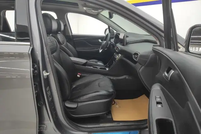 Hyundai Shengda 380 TGDi GLS automatic two-wheel drive deluxe edition Country VI