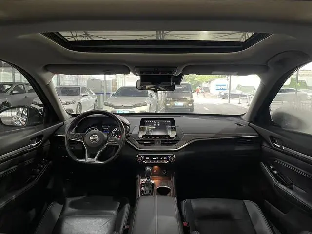 Nissan Teana 2.0 L XL Comfort Edition