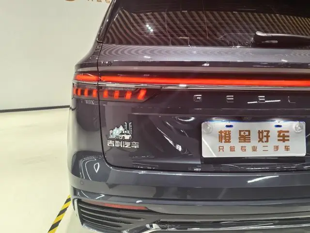 Geely Xingyue L 2.0TD DCT EVO two-wheel drive long wind version