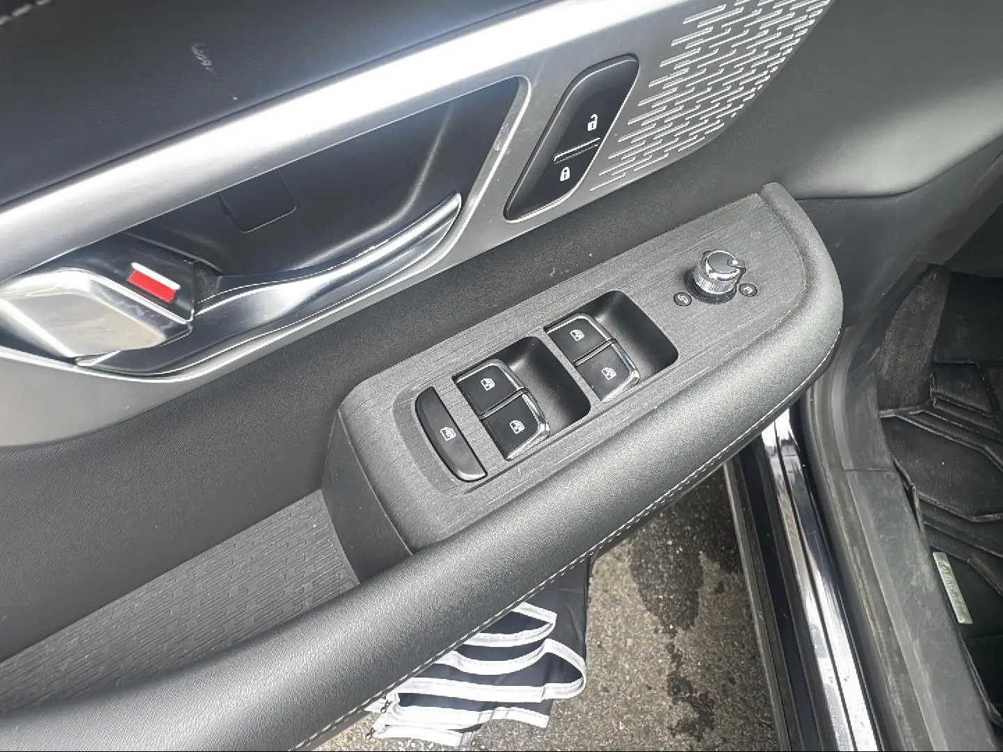Dongfeng Fengshen Haoji Mach Power 1.5T Dare to Love Version