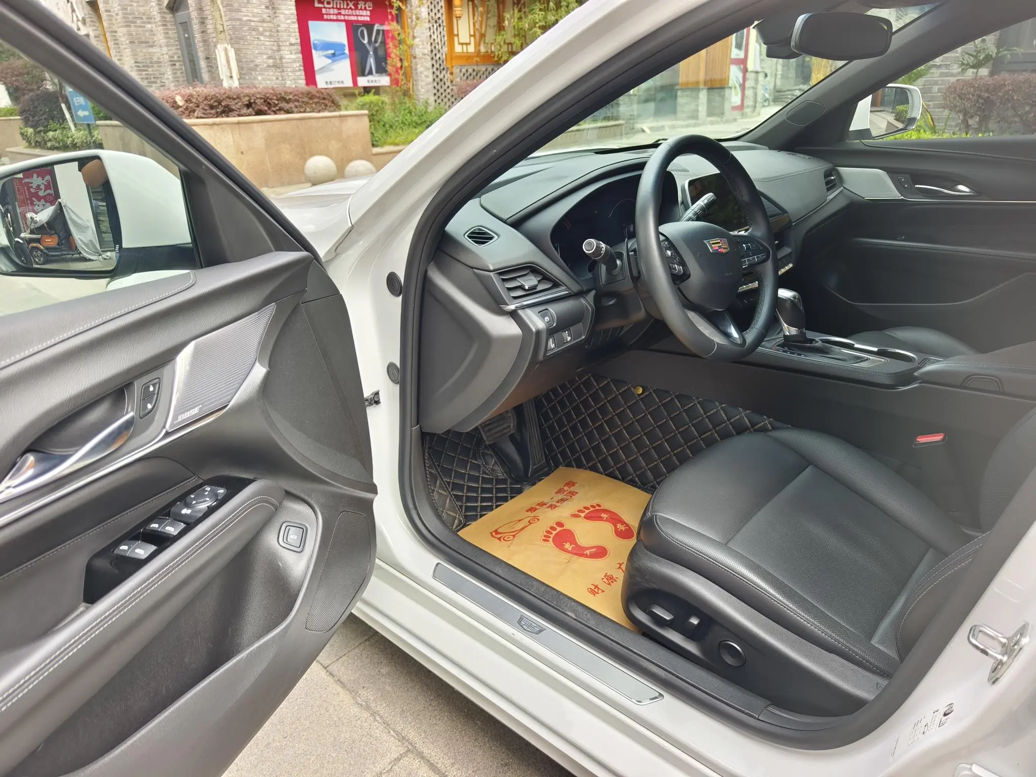 Cadillac Cadillac CT4 28T luxury