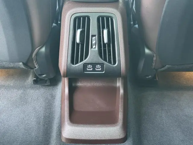 BMW BMW iX1 eDrive25L M sports suit