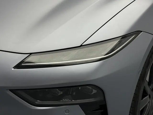 Dongfeng eπ eπ007 Pure electric 540 four-wheel drive Max version