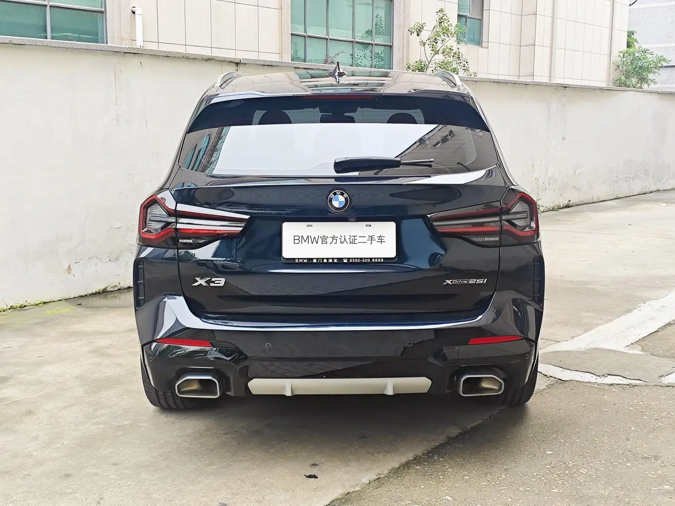 BMW BMW X3 xDrive25i M sports suit