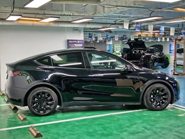 Tesla Model Y Long battery life all-wheel drive version