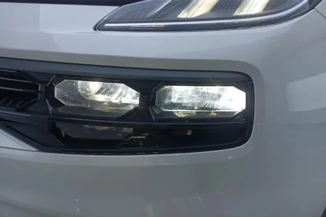 LYNK & CO Lynk & Co. 06 EM-P 84KM battery life version Pro