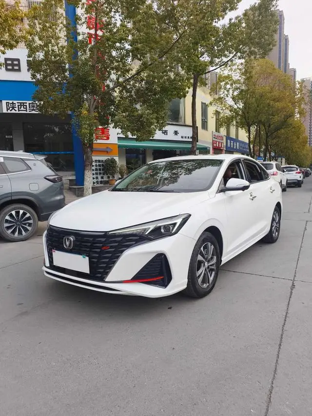 Changan Yidong PLUS 1.4T DCT High Energy Version