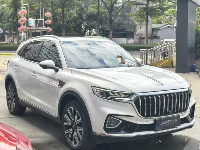 Hongqi Hongqi HS5 Facelift 2.0T Zhilian flag enjoy four-wheel drive version