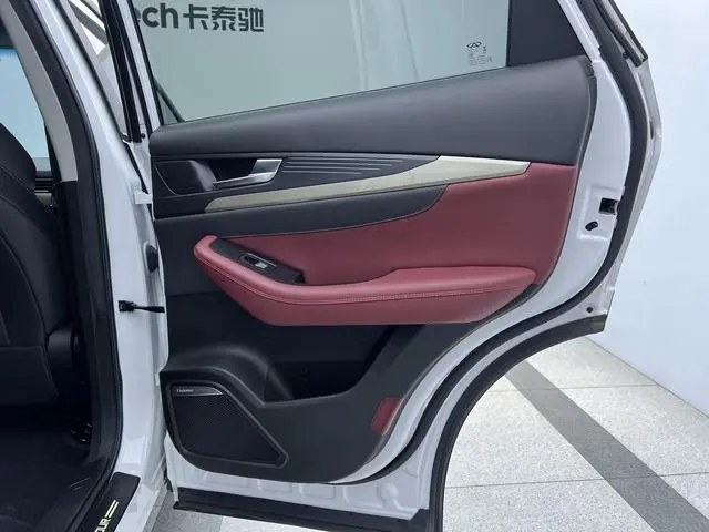 Chery Jetour Jietu X70 1.5T DCT Beyond PRO 5 seats