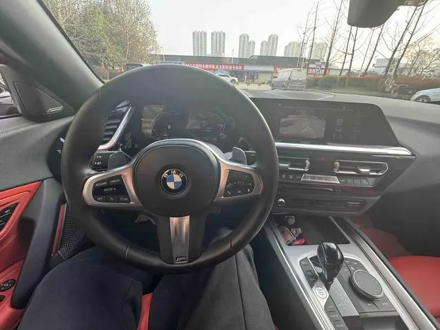 BMW BMW Z4 sDrive 25i M Sports Yao Ye Set