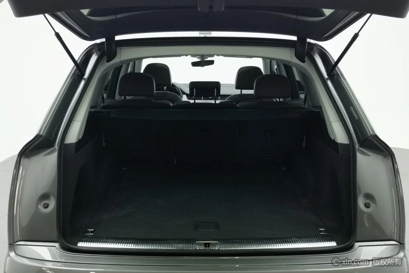 Audi Audi Q7 40 TFSI S line sporty