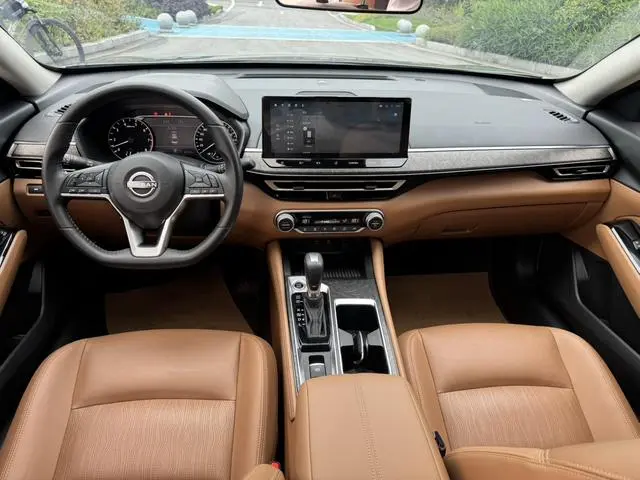 Nissan Teana 2.0L XL-TLS Enjoy Edition