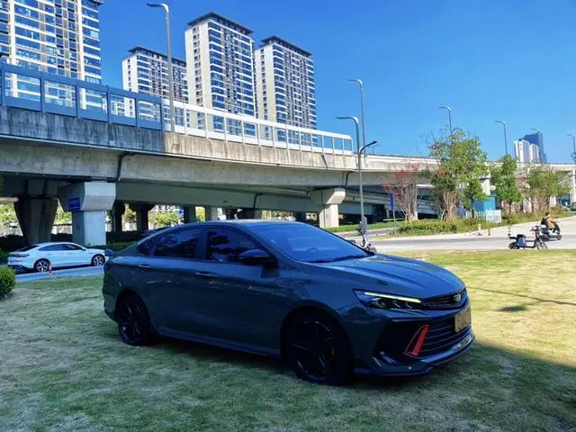Geely Binrui Binrui COOL 1.5T DCT Thunder Edition