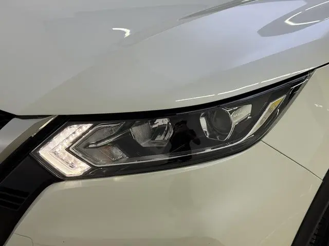 Nissan Qashqai 2.0L CVT Smart Edition