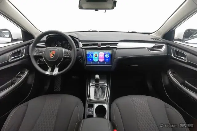 Roewe Roewe i5 1.5L automatic 4G Interconnection Linghao Version