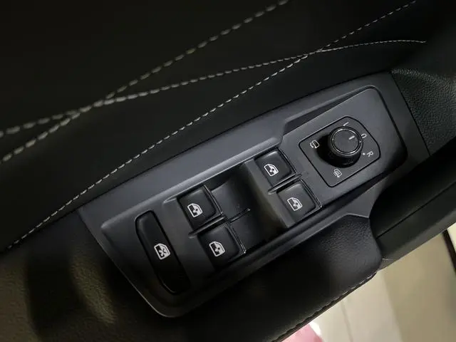 Volkswagen Tiguan L PHEV 430PHEV plug-in hybrid Premium Edition