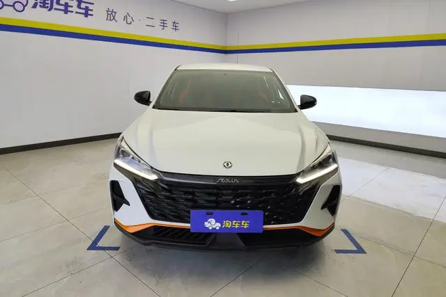 Dongfeng Fengshen Yi Hyun Mach Version 1.5L Automatic Glory Version