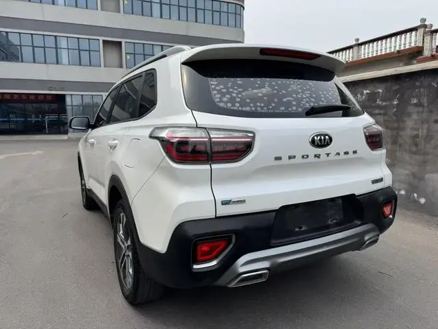 Kia Smart running 2.0L Automatic Smart Enjoy Deluxe Edition Country V