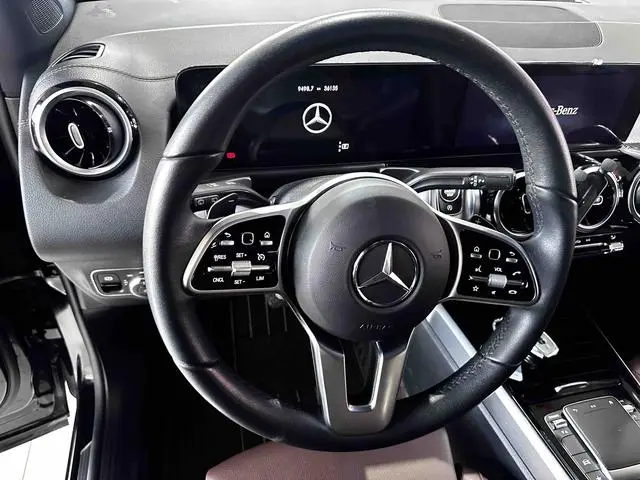 Mercedes-Benz Mercedes-Benz GLB Facelift GLB 200 dynamic type