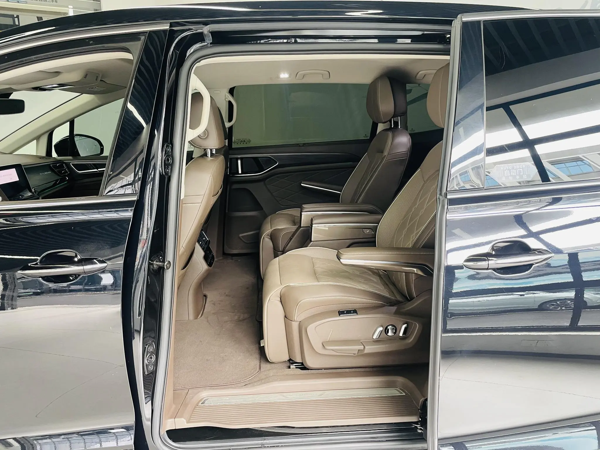 Volkswagen Weiran 380TSI Premium Edition