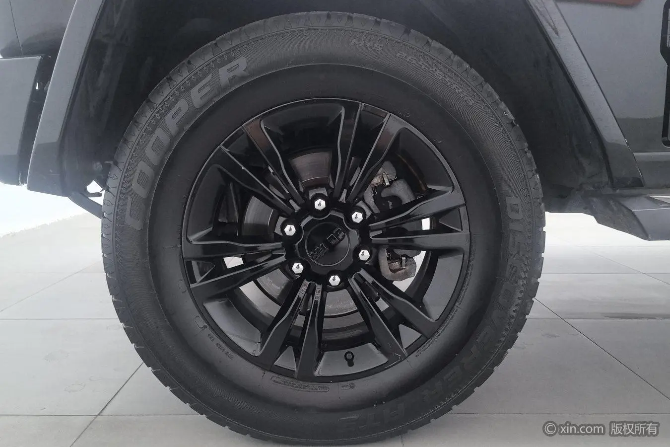 Beijing Beijing off-road BJ80 2.3T Automatic Excellent Tribute Version