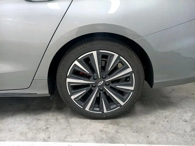 Chery Fulwin Arrizo 8 High-energy version 2.0T DCT royal
