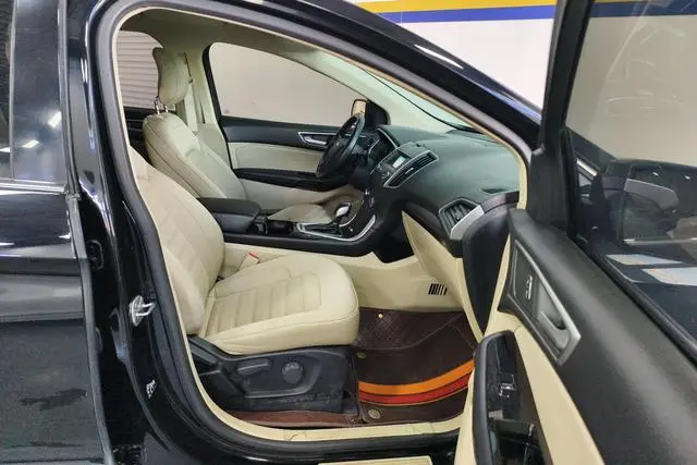 Ford Sharp World EcoBoost 245 two-wheel drive elite 5-seater country VI