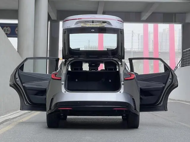 TOYOTA FAW Toyota bZ5 550 PRO