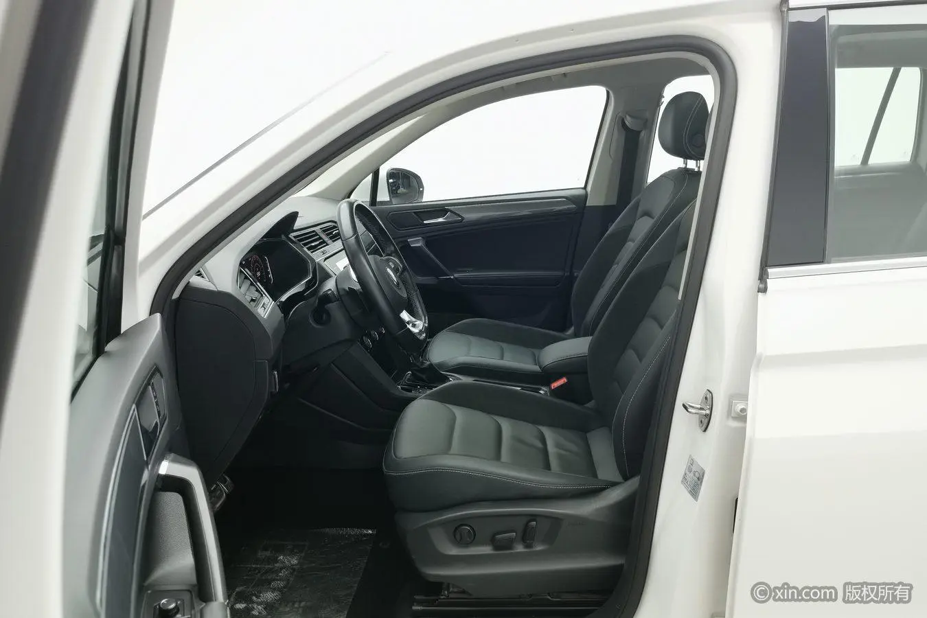Volkswagen Tiguan L 330TSI automatic two-wheel drive R-Line Premium edition