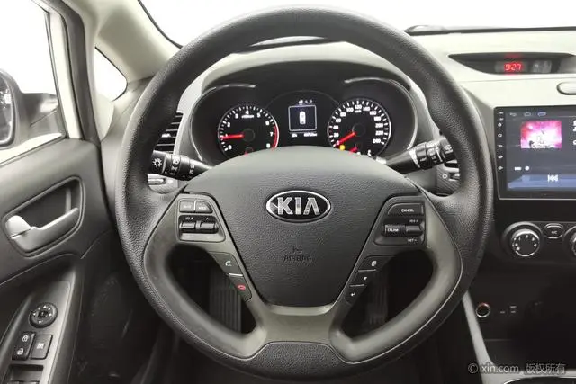 Kia Kia K3 1.6L manual GL