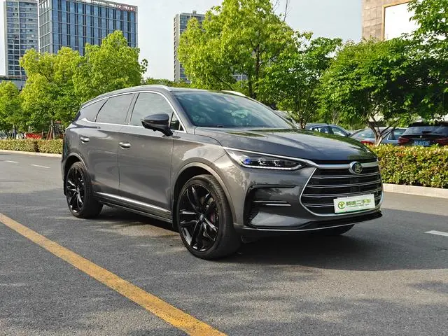 BYD Tang DM DM 2.0T four-wheel drive high-performance version of the Genesis flagship