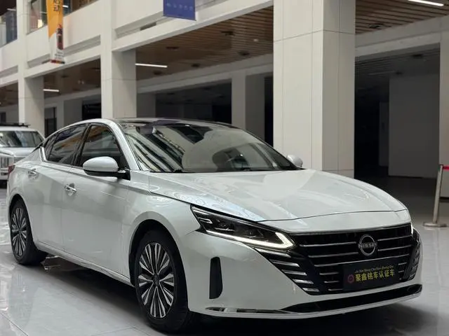 Nissan Teana 2.0L XL-TLS Enjoy Edition